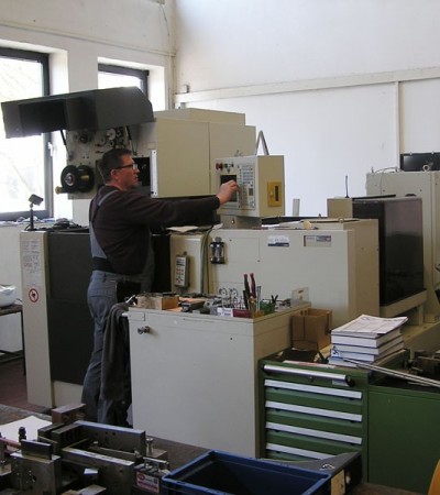 Drahterodiermaschine FA 20